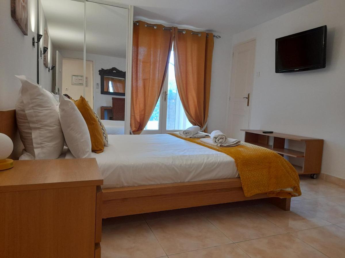 Hotel Villa Maya Gassin Eksteriør billede